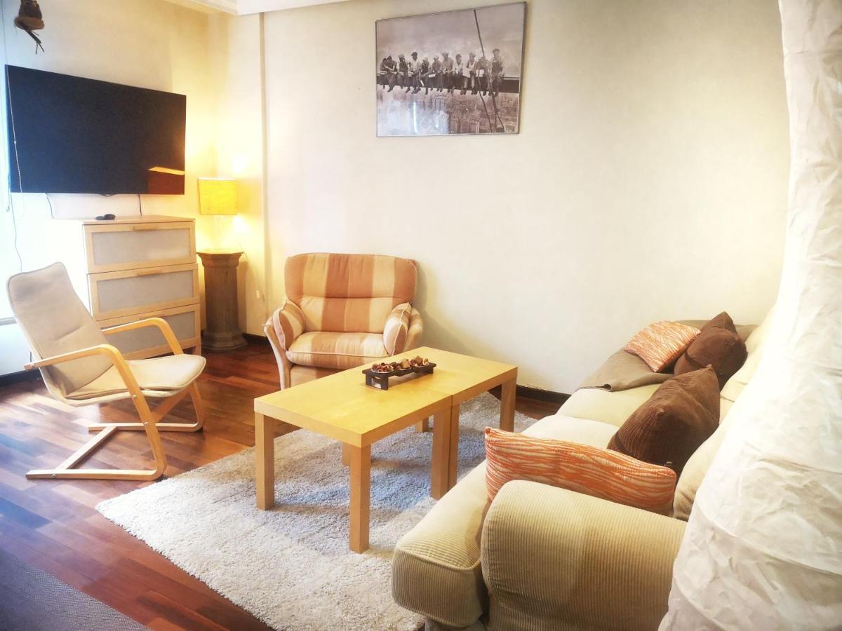Apartamento Arte, Centro Oviedo, Wiffi, Parking Luaran gambar